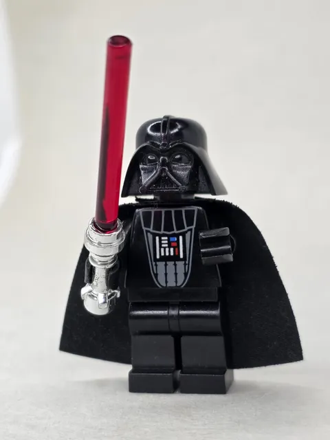 LEGO Star Wars Minifigure Darth Vader Light Gray Head sw0004 Retired 18t