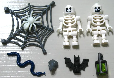 LEGO® Halloween Skeleton Web Glow Dark Spider Snake Creepy Frog Bat Spooky Lot