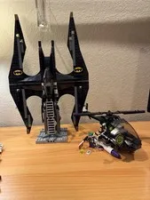 LEGO Batman 7782 Batwing Joker's Aerial Assault Near Complete 1/3 Minifigs