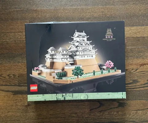 LEGO Himeji Castle Set #21060-1 NEW SEALED IN BOX