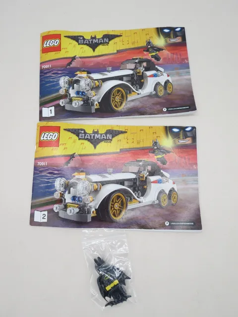 LEGO DC Batman Booklet Book Instructions Only 70911 Two Faced Car/Batman Minifig