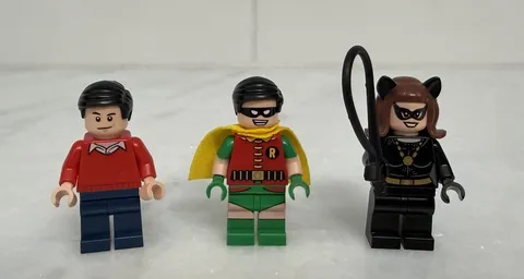 sh0234 Lego DC Batman Classic TV Series 76052- Classic Robin  & Catwoman Minifig