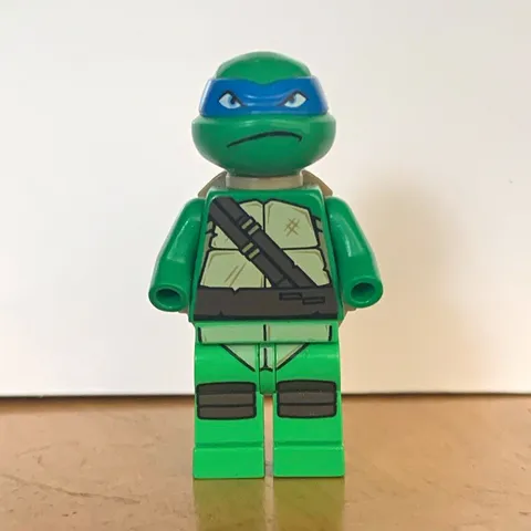 LEGO Teenage Mutant Ninja Turtles Leonardo Minifigure (missing hands)