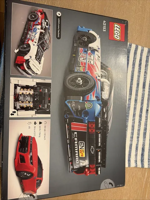 LEGO TECHNIC: Nascar NextGen Chevrolet Camaro Zl1 (42153)