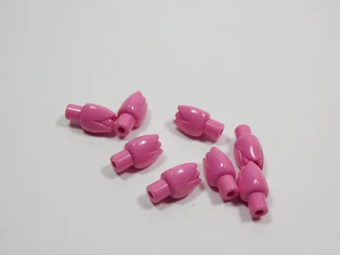 LEGO Lot of 8 Dark Pink Tulips Flowers Plants Minifig Q7