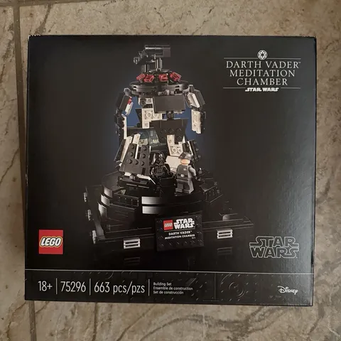 LEGO Star Wars Darth Vader Meditation Chamber 75296 Episode V 663 pcs 18+