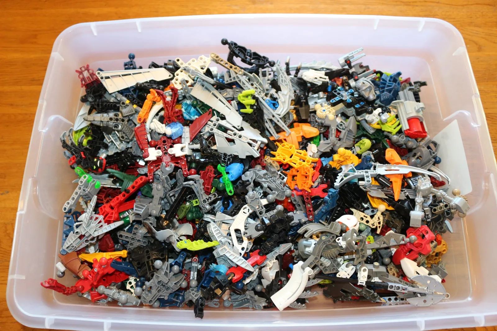 Huge Lot Of LEGO BIONICLE Assorted Figure Parts Weapons 6+ Pounds!
