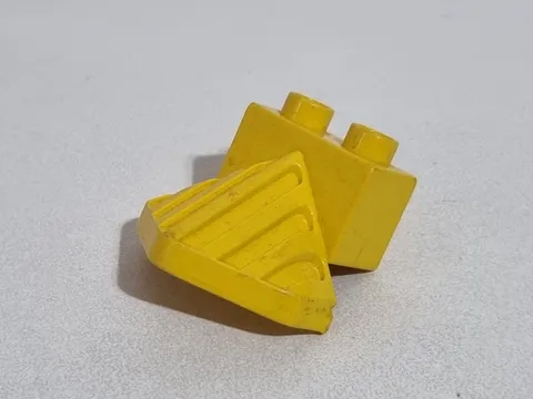 Lego Duplo 2705 Yellow Piece Front Tip Locomotive Train Wagon Railway