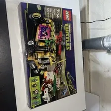 Sealed LEGO TMNT 79104 The Shellraiser Street Chase 620pcs Train Base!