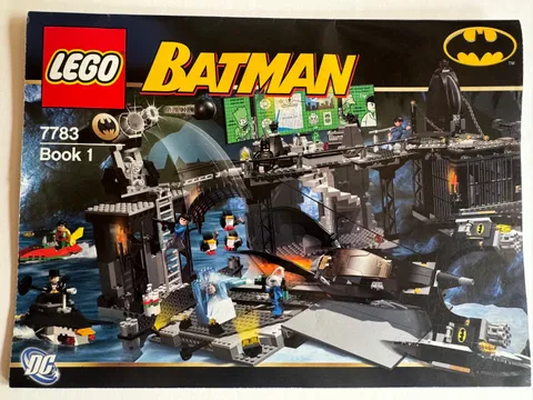 LEGO Batman: The Batcave: the Penguin and Mr. Freeze's Invasion (7783) USED