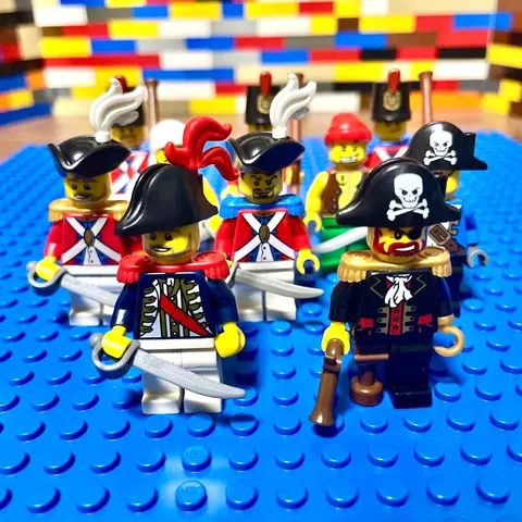 LEGO Pirates Imperial Soldiers Minifigures 10-Figure Set