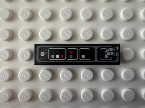 LEGO Tile 1 x 4 with SW Millennium Falcon Control Panel and Cables 2431pb0595