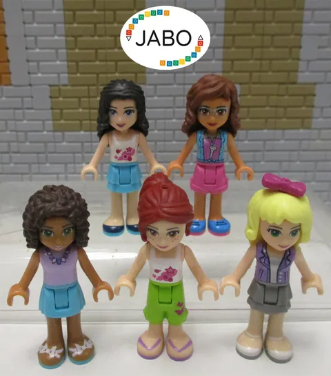 ( O11 /42 / 6 ) Lego Friends 5 figures minifigures