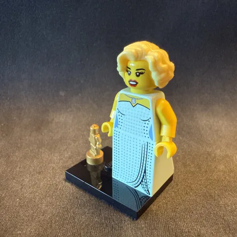 LEGO Hollywood Starlet Series 9 Movie Actress Star CMF Minifigure Mini Figure