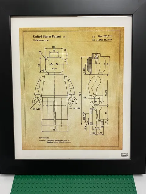 Lego Wall Art Inventors US Patent Dec 1979 Christiansen/Kaudsen-Oliver Gal 2013