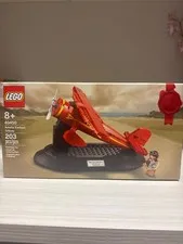 LEGO Promotional: Amelia Earhart Tribute (40450)