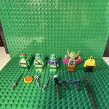 LEGO TMNT Minifigure Lot Raphael Donatello Leonardo w/ Weapons & Parts