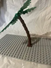 LEGO Vintage Plant Palm Tree Complete Pirates