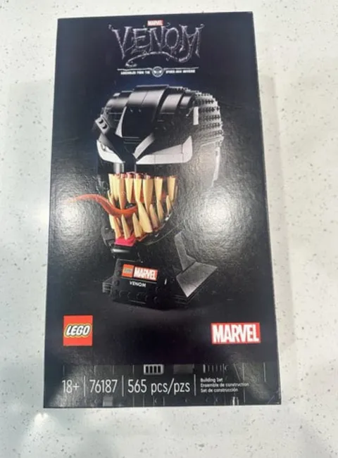 Lego 76187 Super Heroes Venom / New