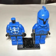 LEGO Star Wars Senate Commando W/ blaster & extra torso & legs