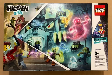 LEGO Hidden Side 70425 Newbury Haunted High brand new sealed