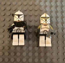 Lego Star Wars Minifigures Clone Troopers  sw0438 & sw0442