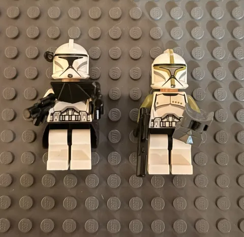 Lego Star Wars Minifigures Clone Troopers  sw0438 & sw0442