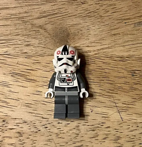 LEGO Star Wars Imperial AT-AT Driver Minifigure Pilot sw0262 8129 8084 Hoth 