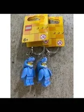 LEGO Shark Keyring Keychain 2 Pieces Minifigure
