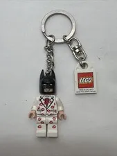 Lego Super Heroes - Kiss Kiss Tuxedo Batman Minifigure Keychain - 5004928 - 2017
