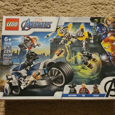LEGO Marvel Avengers - 76142 - Avengers Speeder Bike Attack 