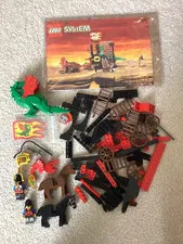 Vintage LEGO Castle 6056 Dragon Wagon Complete with Instructions