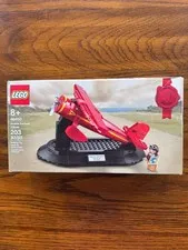Lego Amelia Earhart Tribute NEW