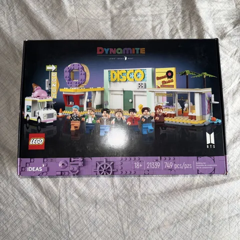 OPEN BOX LEGO BTS Dynamite Complete Set Kpop Disco 21339 PREOWNED