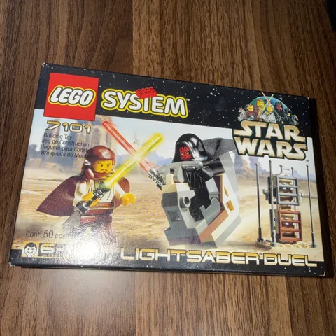 LEGO System 7101 (SEALED)  Star Wars Lightsaber Duel