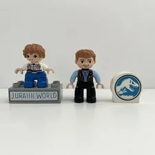 Lego Duplo 10880 Owen Grady 10879 Child Figure Jurassic World Logo Round Brick
