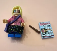 LEGO Harry Potter Luna Lovegood Minifigure w/ Wand & Quibbler Tile hp155