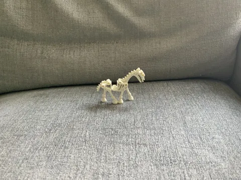 NEW Lego Glow in Dark SKELETON HORSE - Halloween Minifig - Part 59228
