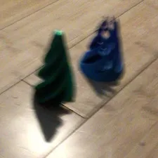 Satisfying cone fidget blue green
