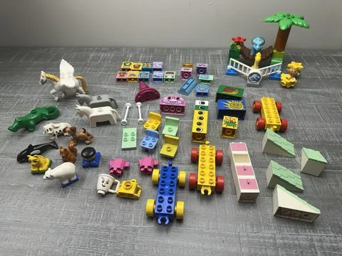 LEGO Duplo Mixed Lot- Pegasus w/Wings, Unique Printed Blocks, Jurassic World Set