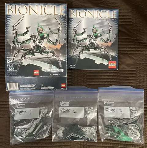LEGO Bionicle 8622 Nidhiki, 100% Complete With Box And Instructions.