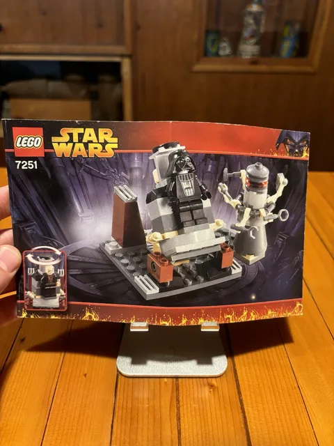 LEGO Star Wars Darth Vader Transformation Instruction Book