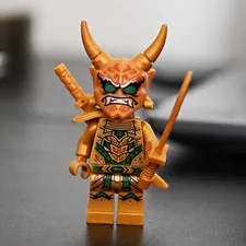 LEGO Ninjago Lloyd Gold Oni Warrior Minifigure