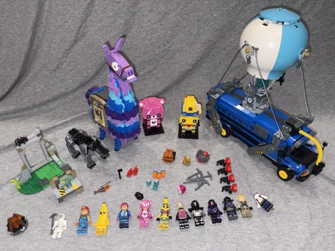 LEGO Fortnite Bulk LOT/ Perfect condition figures + sets/All figures and pieces.