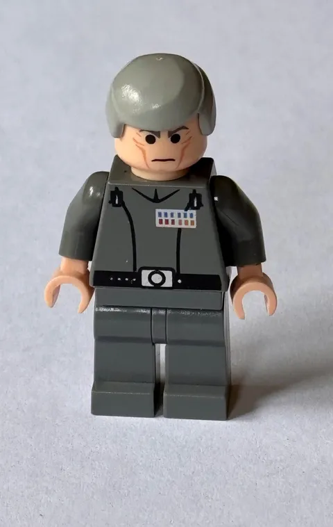 LEGO Star Wars Grand Moff Tarkin Minifigure sw0157 10188 6211