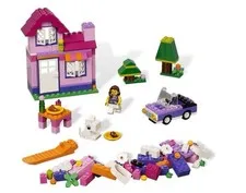 LEGO Bricks and more: Pink Brick Box (4625)