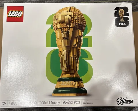 LEGO Editions FIFA World Cup Official Trophy Building Set 43020 - New, Sealed