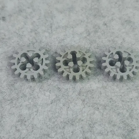 LEGO 4019 Technic Gear 16 Tooth Axle Hole Open Side Lt Bluish Gray x2 Lt Gray x1