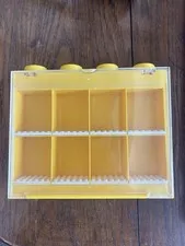 LEGO Yellow Carrying Case 8 for  minifigures 