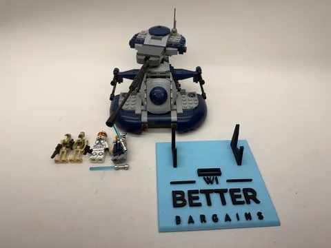 LEGO Star Wars Armored Assault Tank (AAT) 75283. W/ Minifigures